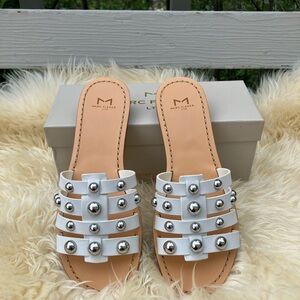 New In Box Marc Fisher Women’s Size 7.5M Sandals White Leather Pava